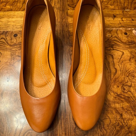 dr. Liza sneaker pump in Caramelo (9 M) - Picture 6 of 8